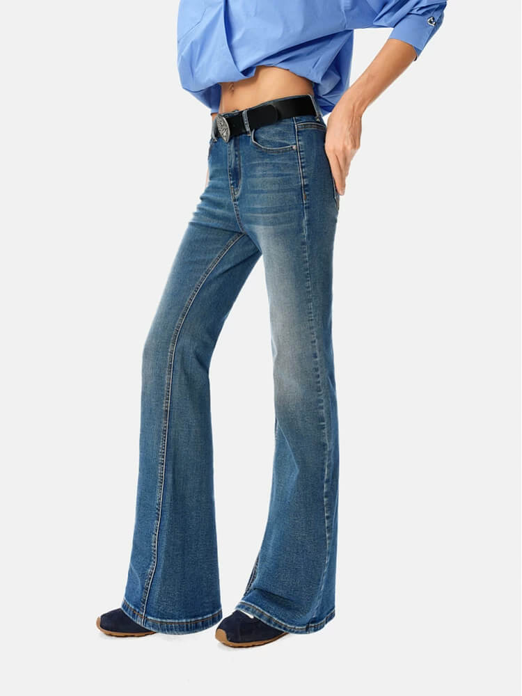 Stretchy Slim-Fit Flared Denim Pants - Image 2